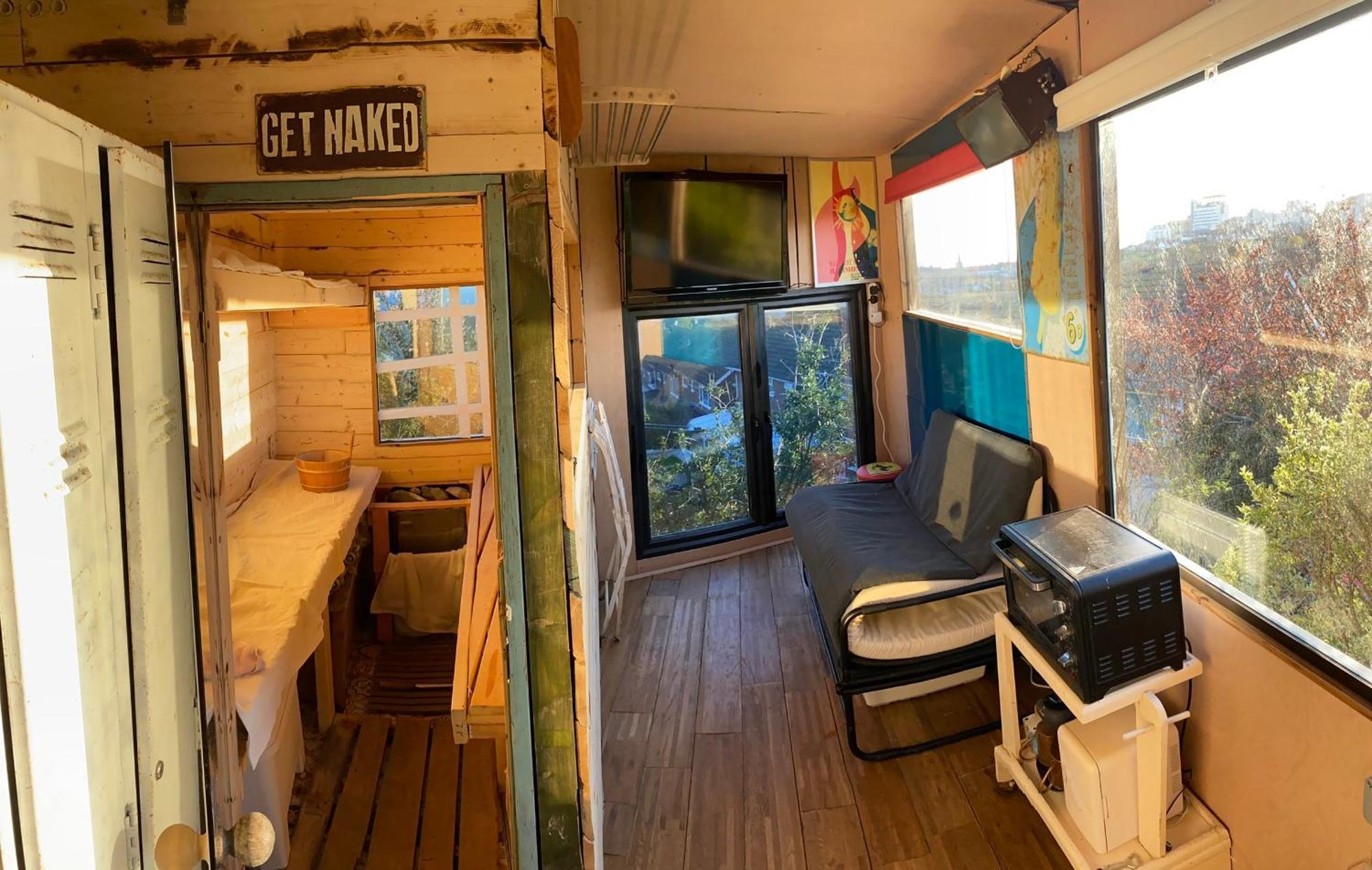 Little Brighton Beach Apartments - Also Separate Spa Cabin And Watersports 외부 사진