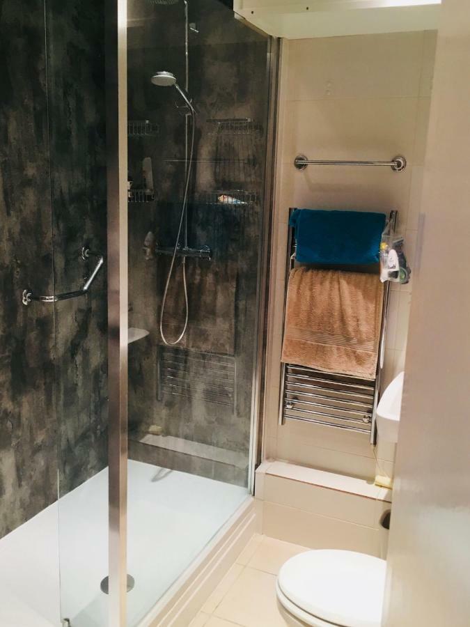 Little Brighton Beach Apartments - Also Separate Spa Cabin And Watersports 외부 사진