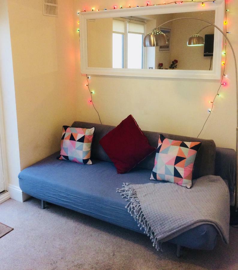 Little Brighton Beach Apartments - Also Separate Spa Cabin And Watersports 외부 사진